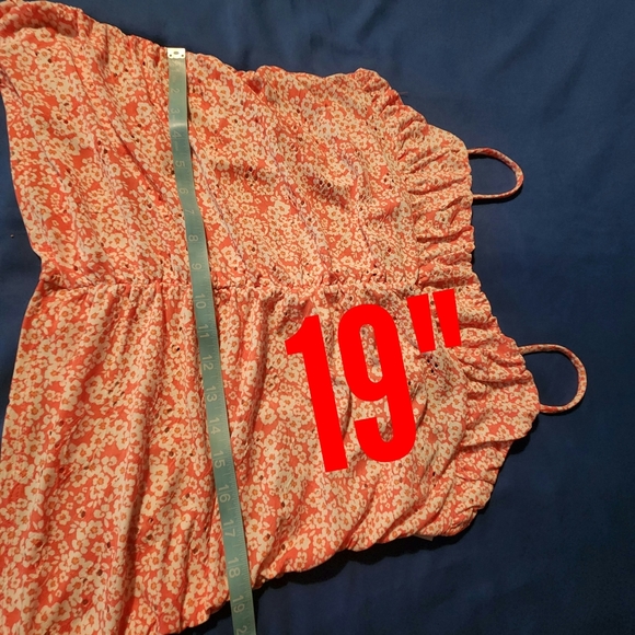 Willow Young Contemporary Plus Size Top - Picture 4 of 11